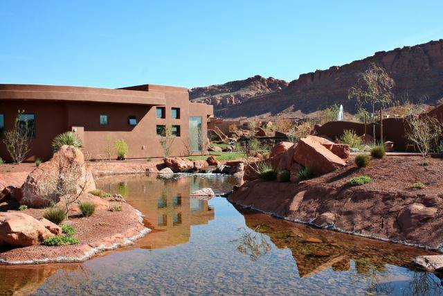 37 Desert Landscape Ideas