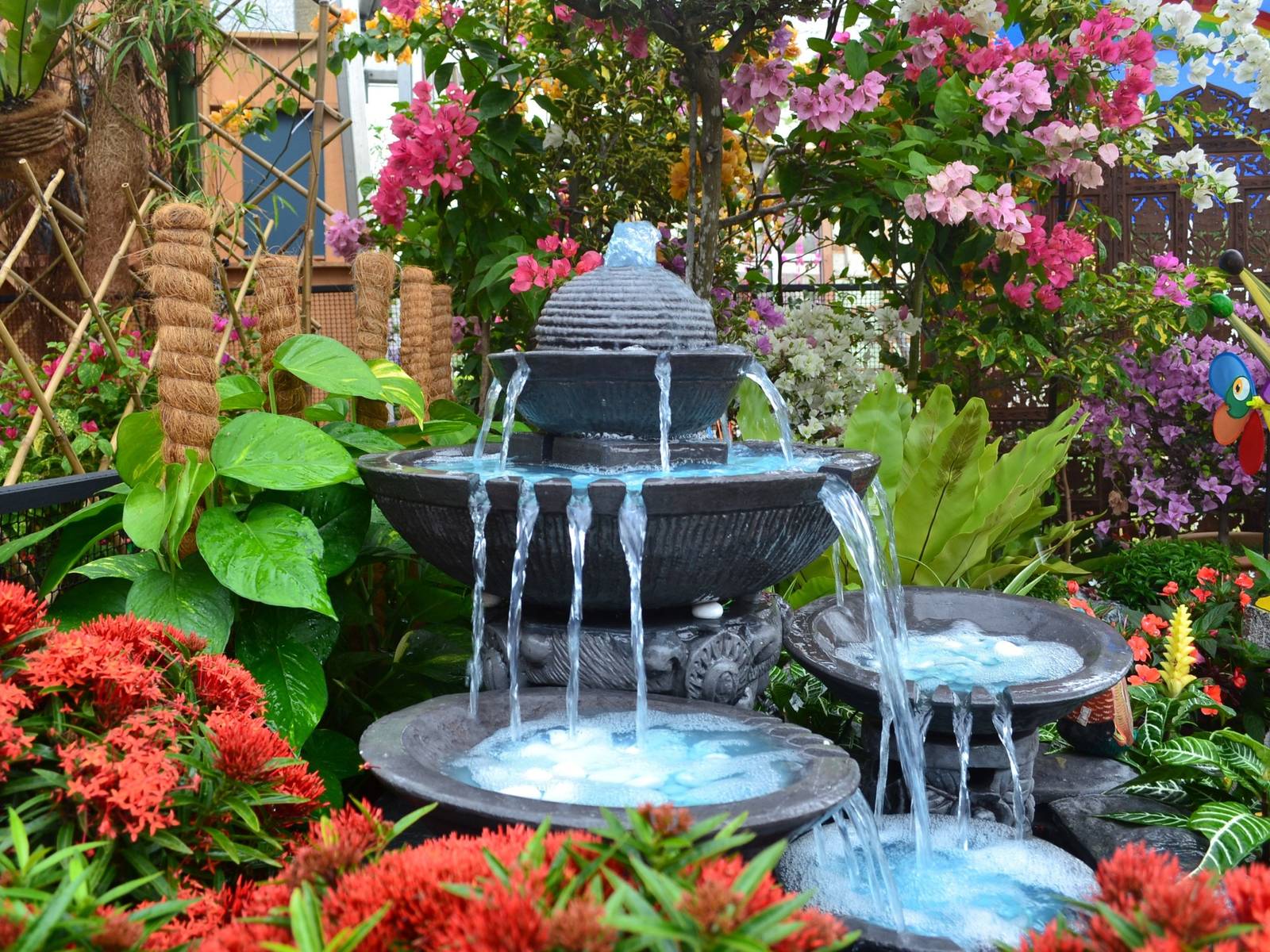 Home Garden Water Features
