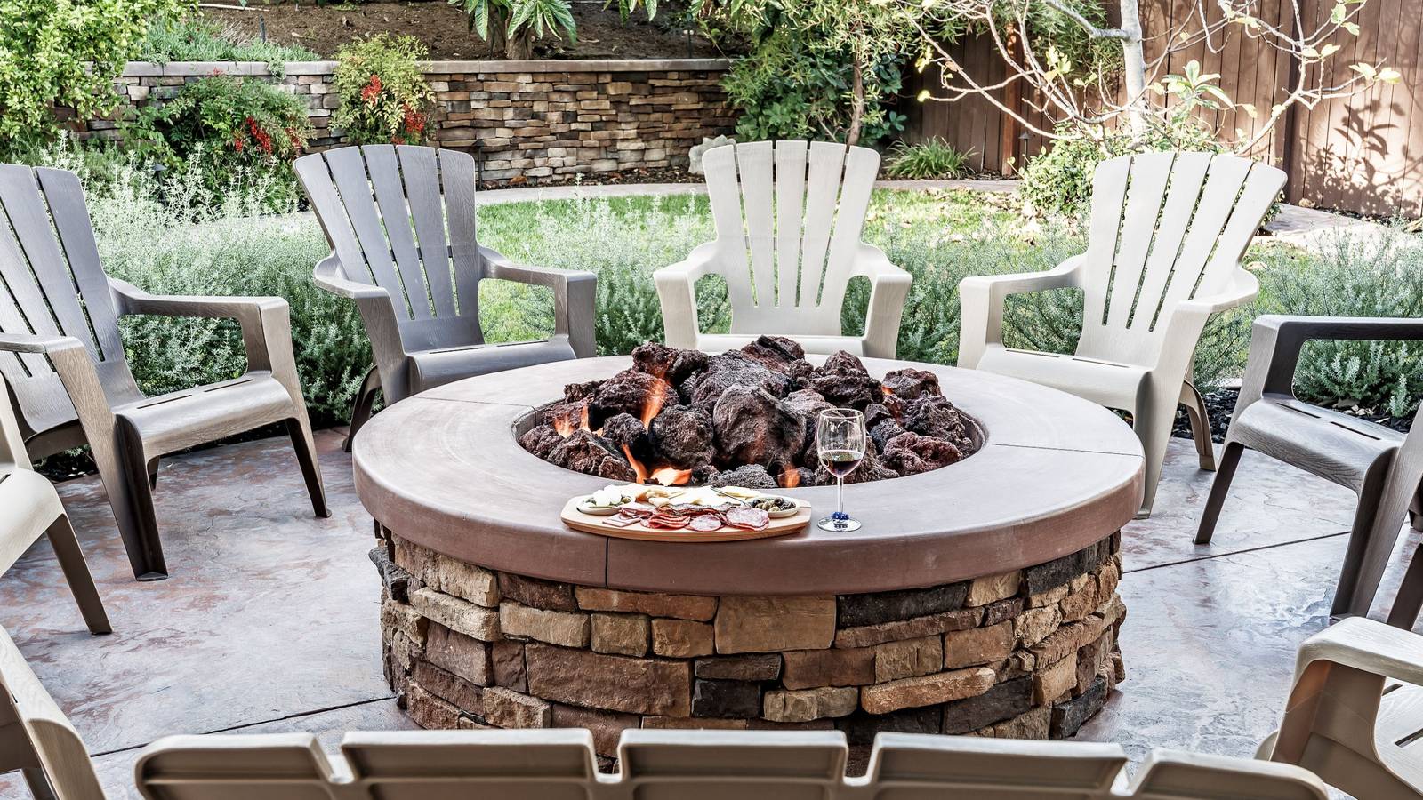 How to Build Your Own DIY Smokeless Fire Pit