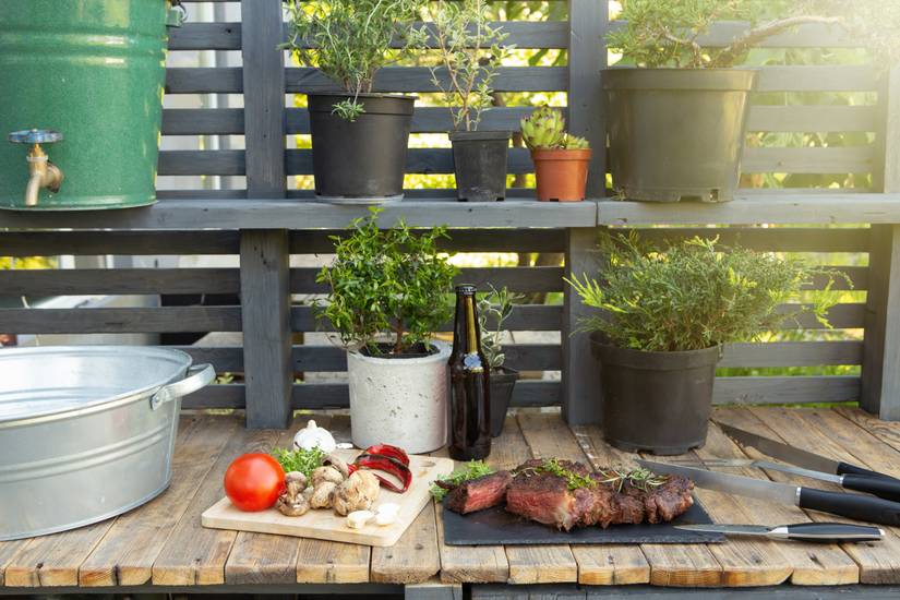 6 DIY Outdoor Kitchen Ideas to Update Your Space