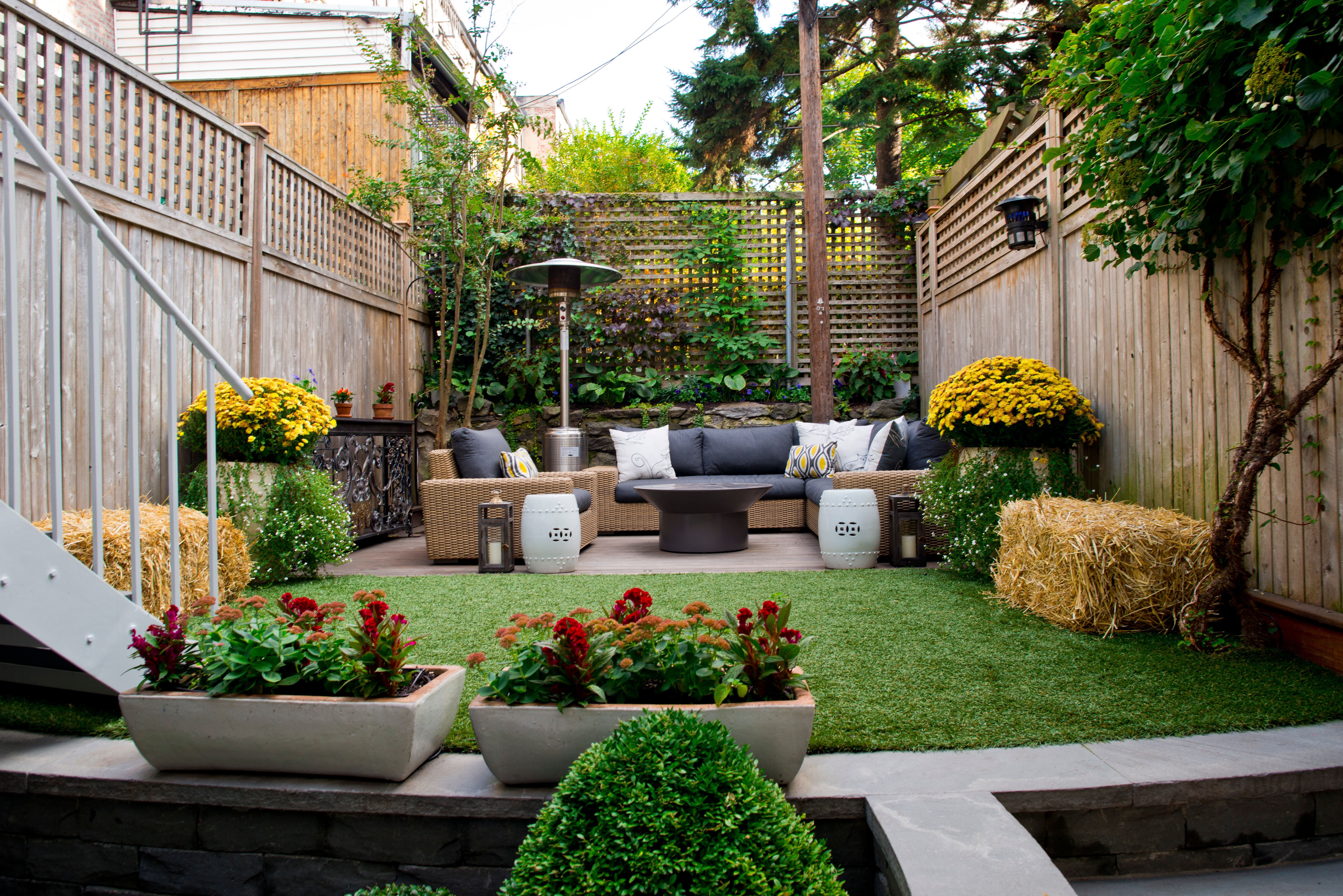 10 Small Backyard Ideas To Update Your Outdoor Oasis, image size:7360x4912