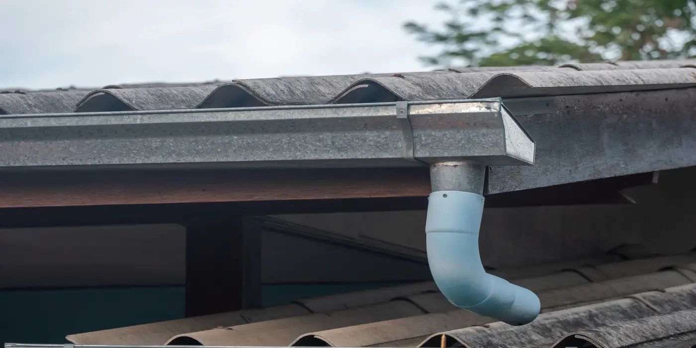 How to Choose the Right Metal Roof Gutters