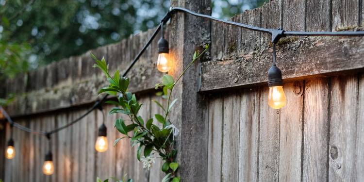 JeeYee Garden Lamp Retro Solar Lantern Lights Outdoor Garden Hanging Lights Metal Leaf Pattern Lights Lamp For Courtyard Walkway I3378987976 JeeYee Garden Lamp Retro Solar Lantern Lights Outdoor Garden Hanging Lights Metal Leaf Pattern Lights Lamp For Courtyard Walkway I3378987976