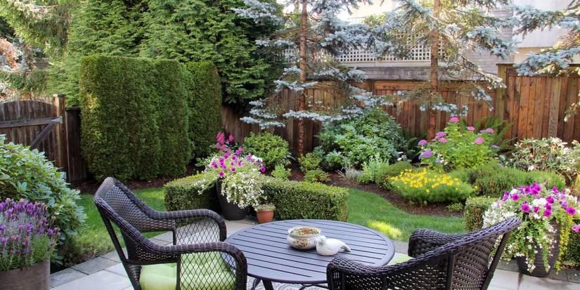 Small Garden Design Transforms Blank Slates Into Stunning Foliage and ...