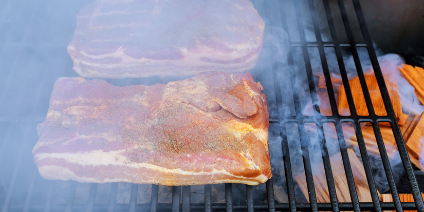 Best Types of Wood For Smoking Barbecue