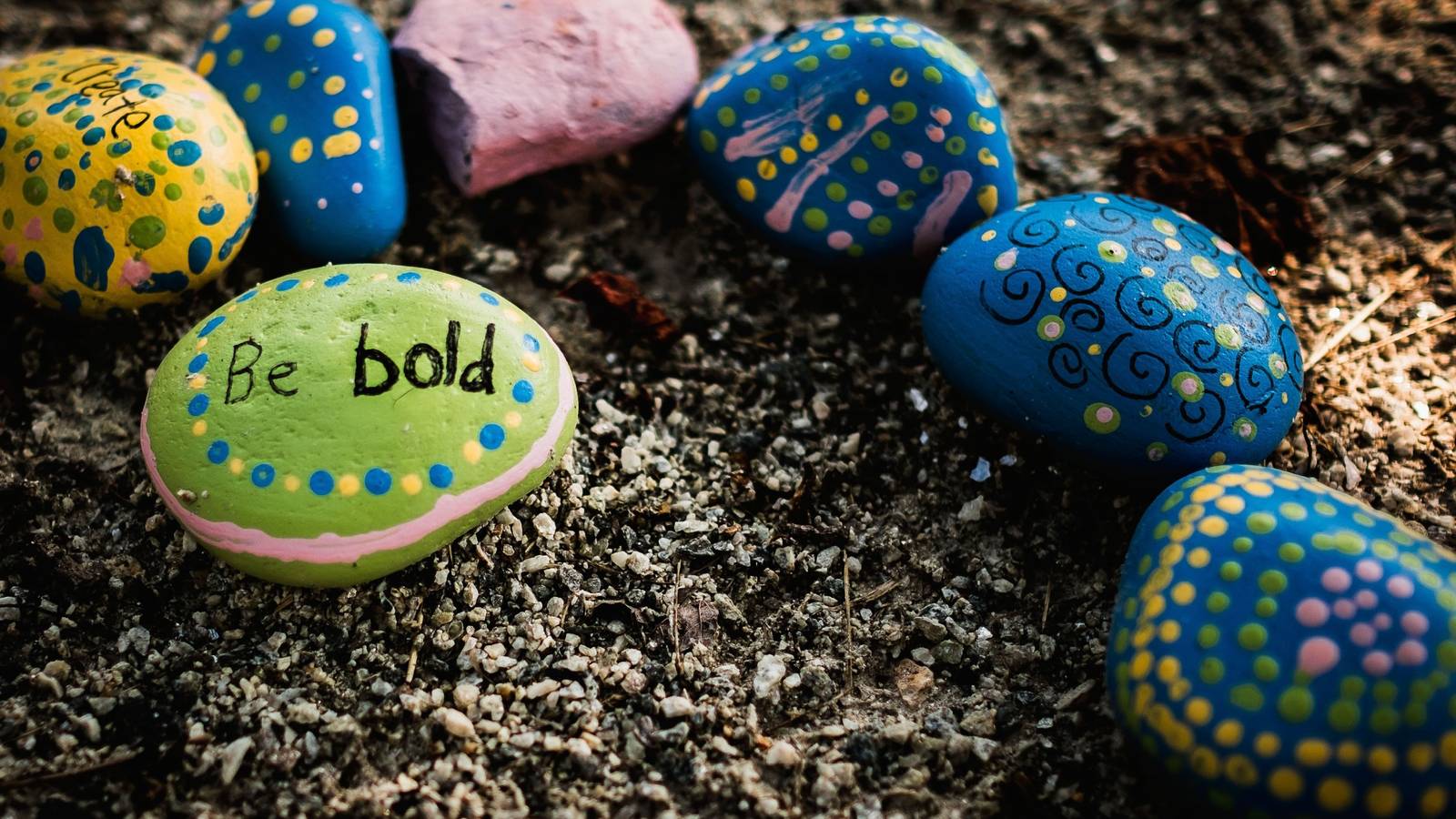 Blazeitforward Rocks Light the Night: Creative Garden Rock Ideas With Glow in the Dark Paint