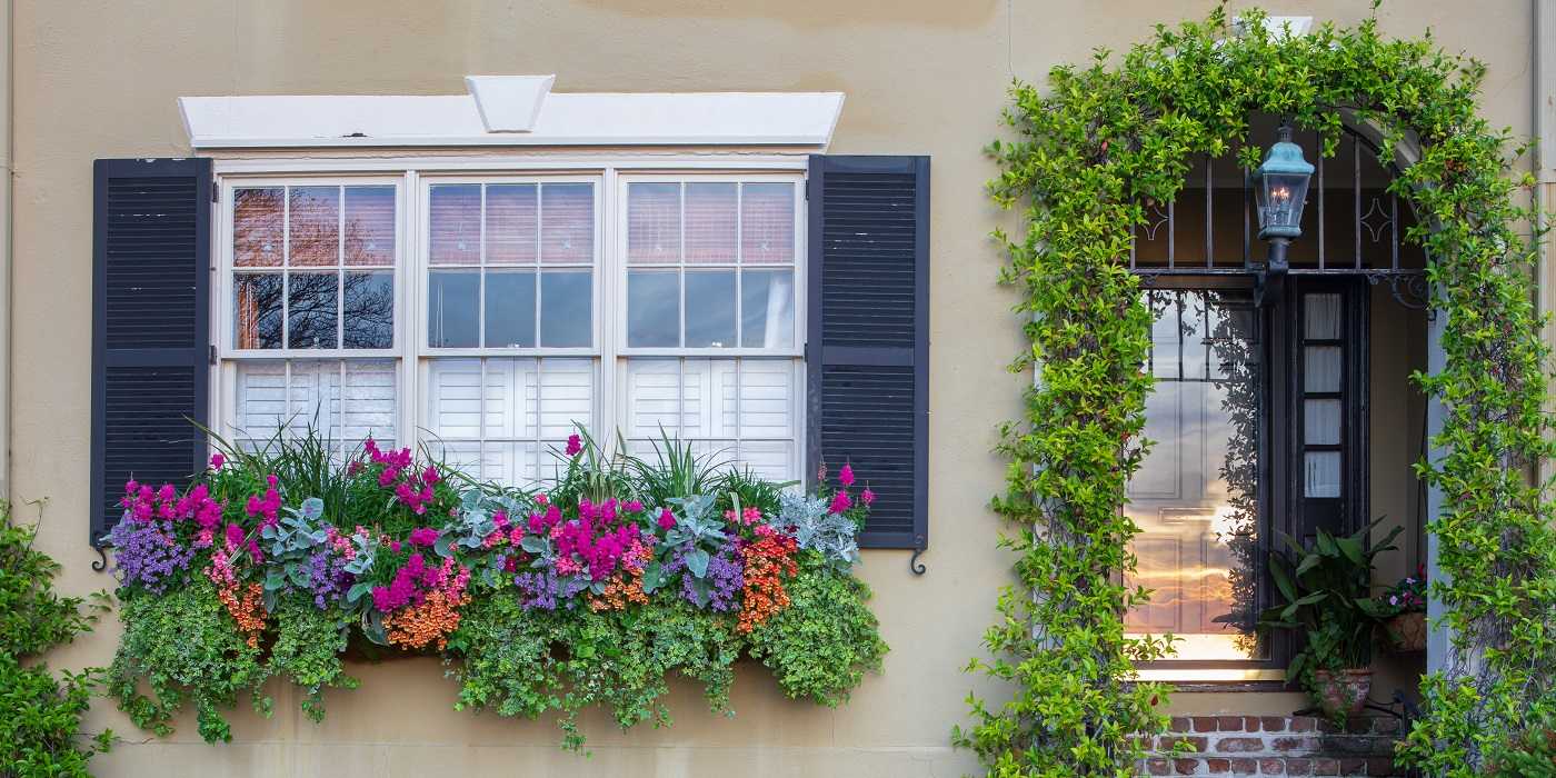 Window Boxes Design Add Colorful Window Boxes to Your Outdoor Design