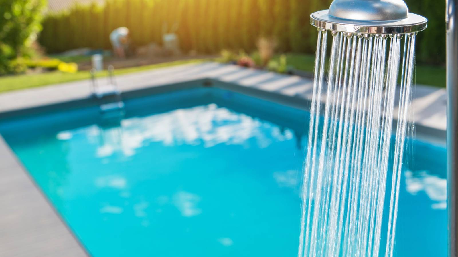 Outdoor Shower Ideas: Use 5 Designs to Upgrade Your Pool Area