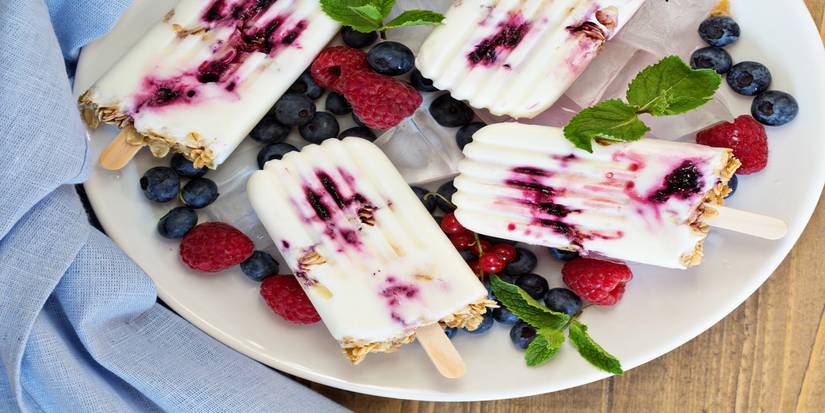 Five Refreshing Fruit Popsicles to Cool Off Your Summer