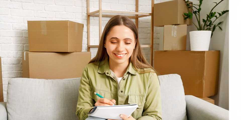 Moving with Houseplants: Tips for a Stress-Free Relocation